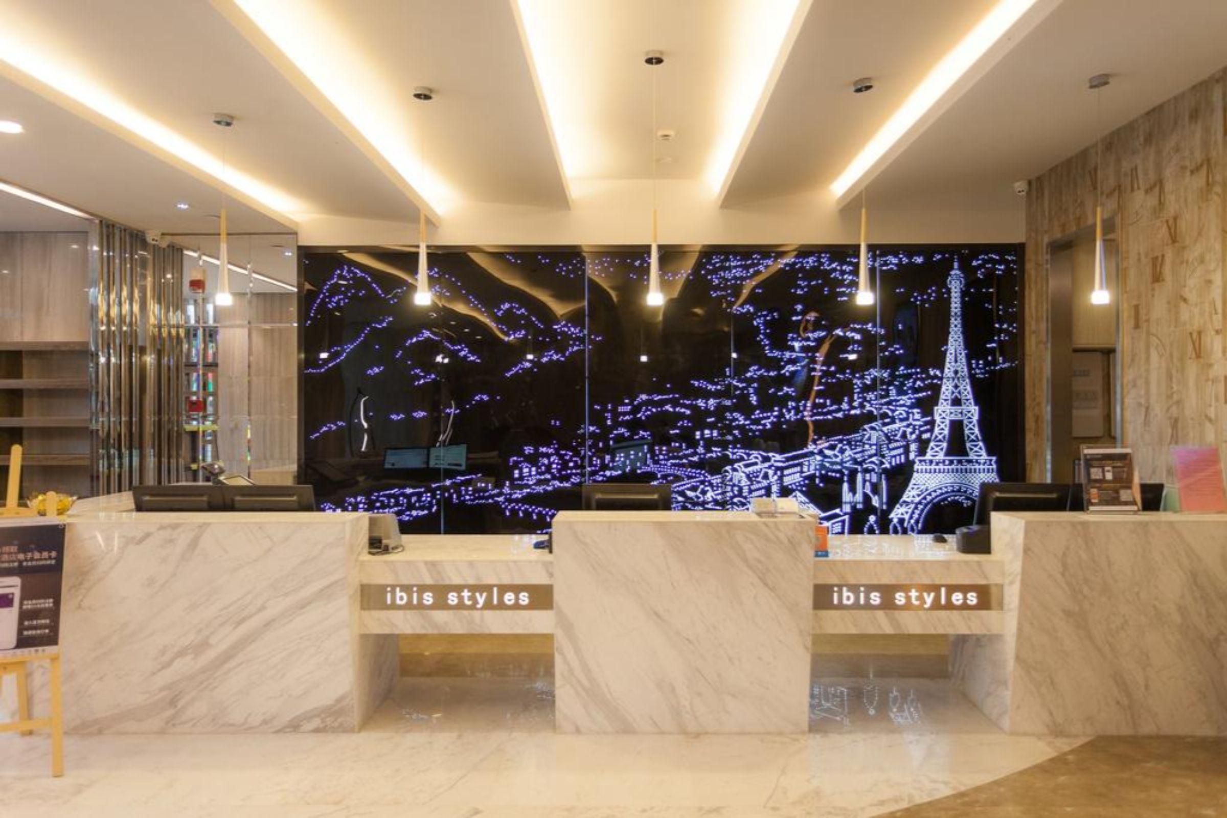 Ibis Styles Nantong Development Zone Shimao Plaza Hotel Exterior photo